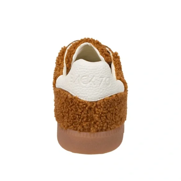 BRAND NEW Back 70 ‘Teddy Sneaker’ - Picture 6 of 14